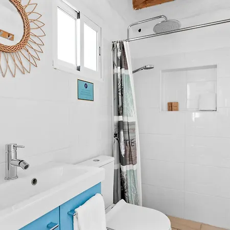 Apartment Bright Next To The Ocean *