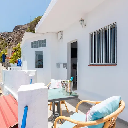 Apartment Bright Next To The Ocean *